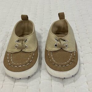 Tommy Bahama baby shoes